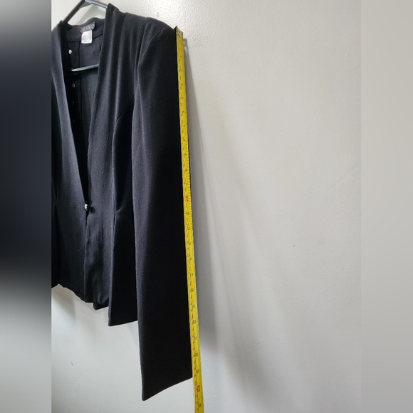 Black Women's Blazer Jacket Sheer Back Size Medium Button Closure Braid Detail - Picture 7 of 8